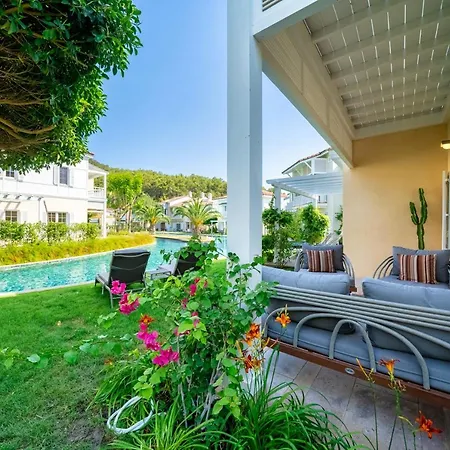 Portville Villas 27 *