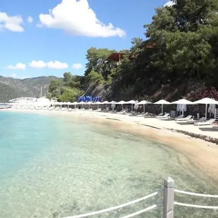 Portville Villas 27 *