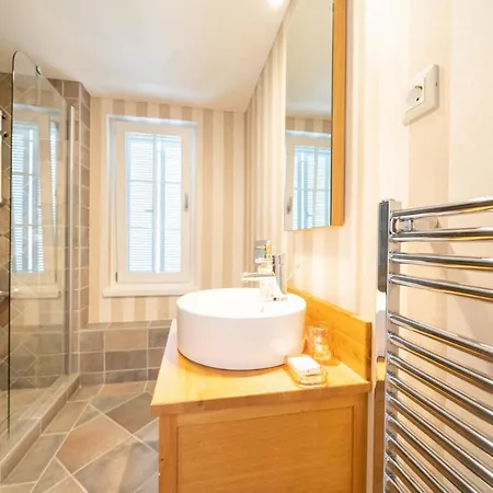 Portville Villas 27 *
